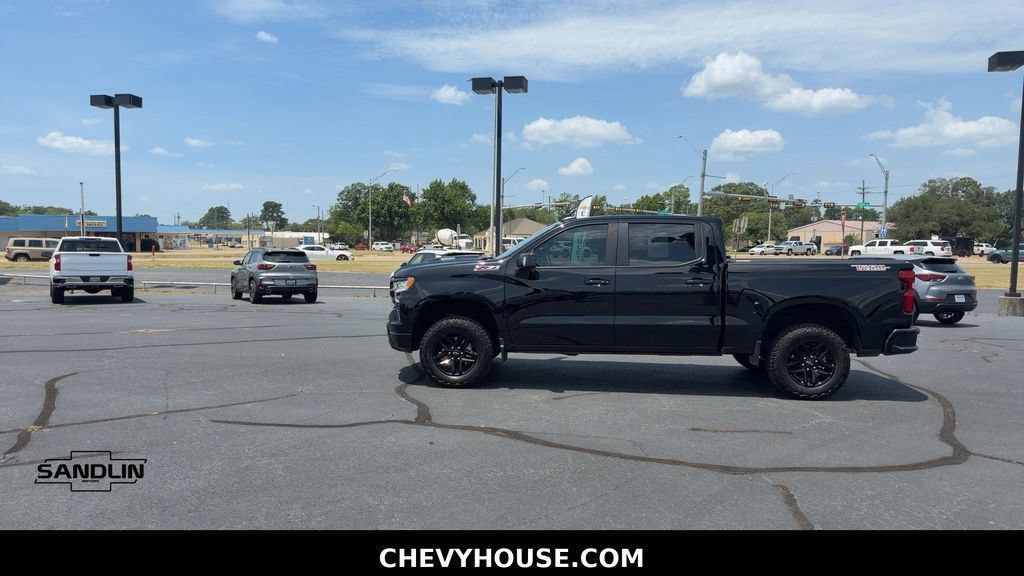 Used 2024 Chevrolet Silverado 1500 LT Trail Boss w/ LT Trail Boss Premium Package AWD/4WD image 83