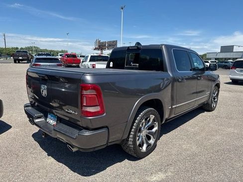 Used 2023 RAM 1500 Limited AWD/4WD image 11