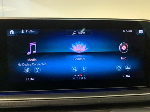 Used 2022 Mercedes-Benz GLS 450 4MATIC image 26