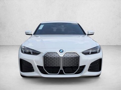 New 2026 BMW i4 eDrive40 w/ M Sport Package RWD image 5