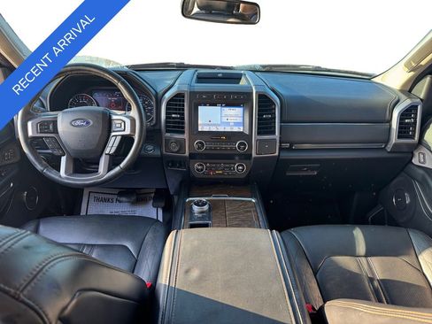 Used 2019 Ford Expedition Platinum image 10