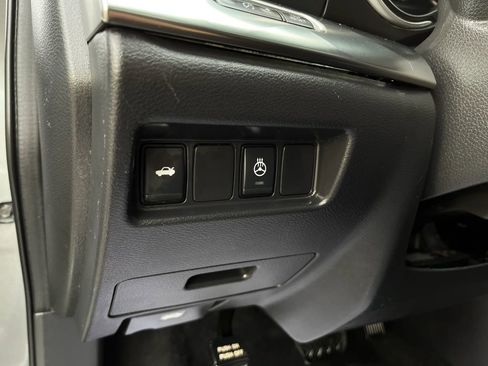Used 2020 Nissan Maxima 3.5 SL w/ Floor Mat Group FWD image 20