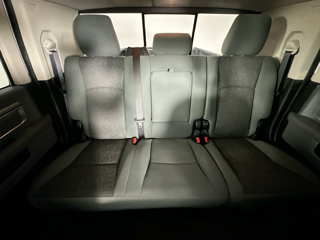 Used 2015 RAM 2500 SLT w/ Protection Group AWD/4WD image 13