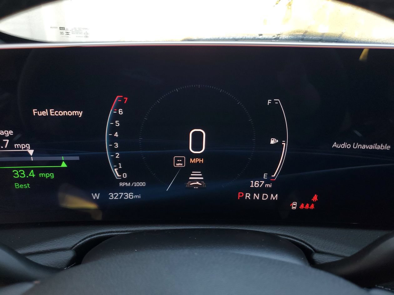 Used 2025 Cadillac XT4 Premium Luxury FWD image 30