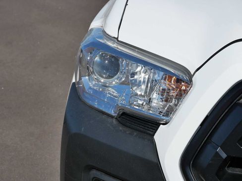 Used 2020 Toyota Tacoma SR image 16