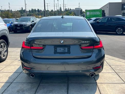 Used 2021 BMW 330i xDrive Sedan w/ Driving Assistance Package AWD/4WD image 10