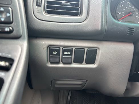 Used 2002 Subaru Forester L image 18