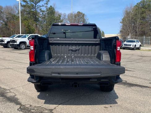 New 2026 Chevrolet Silverado 1500 RST w/ Redline Edition AWD/4WD image 5