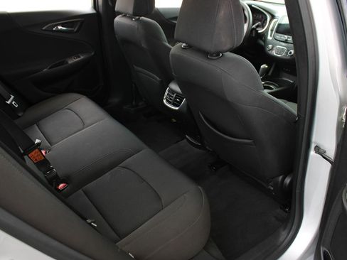 Used 2020 Chevrolet Malibu LT FWD image 23