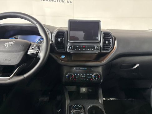 Used 2024 Ford Bronco Sport Outer Banks w/ Tech Package image 25