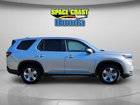 New 2025 Honda Pilot EX-L image 11