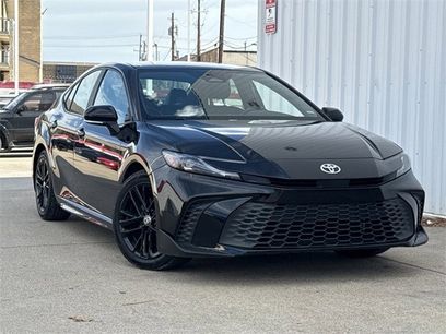 Used 2025 Toyota Camry SE