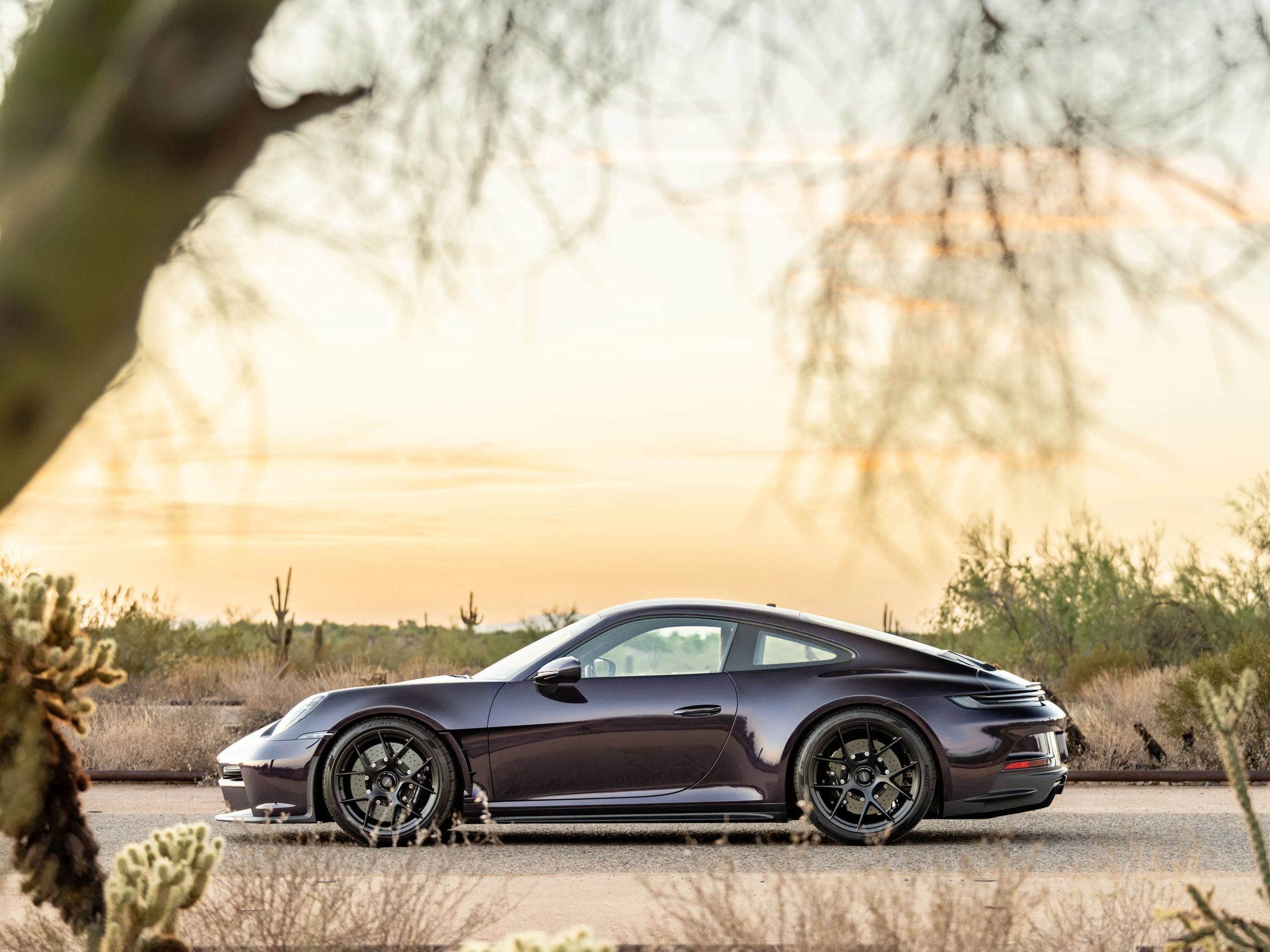 Used 2024 Porsche 911 GT3 RS RWD image 5