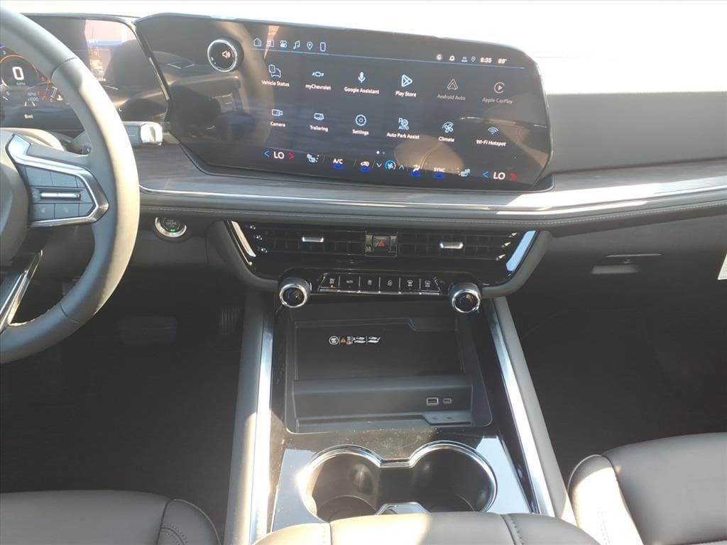 New 2026 Chevrolet Suburban LT w/ Comfort Package RWD image 24