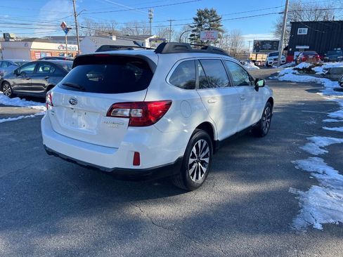 Used 2015 Subaru Outback 2.5i Limited image 12