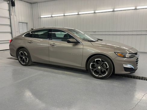 Used 2022 Chevrolet Malibu LT FWD image 14
