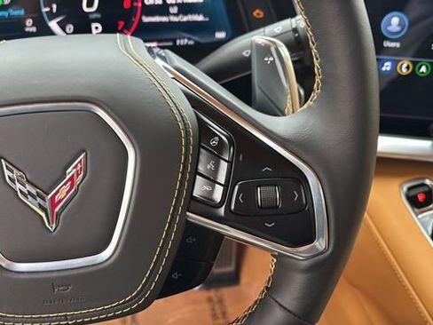 Used 2023 Chevrolet Corvette Stingray Premium Conv w/ Z51 Performance Package image 27