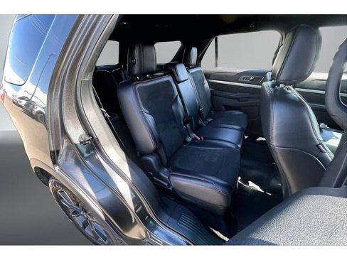 Used 2019 Ford Explorer XLT w/ Equipment Group 202A AWD/4WD image 25