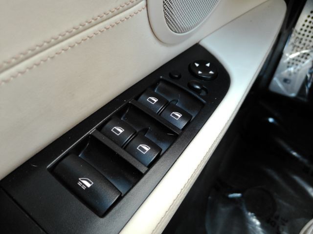 Used 2015 BMW Z4 sDrive28i RWD image 28