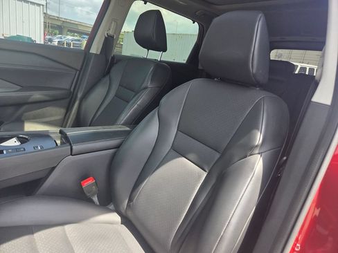 Used 2023 Nissan Rogue SV w/ SV Premium B Package FWD image 11