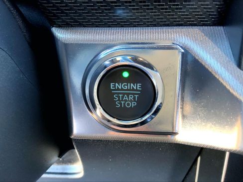 Used 2022 Ford F150 Raptor w/ Equipment Group 801A High AWD/4WD image 33