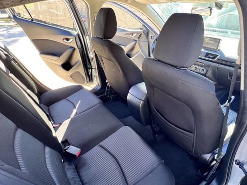 Used 2016 MAZDA MAZDA3 i Sport w/ Preferred Equipment Package image 25