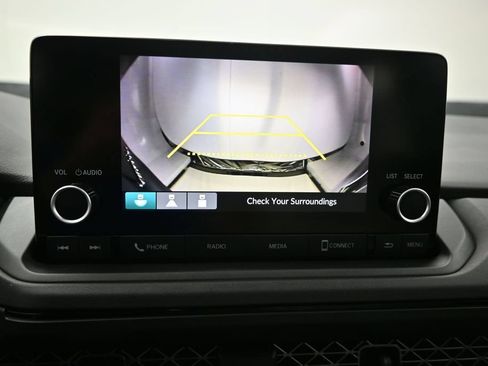 Used 2023 Honda Accord EX image 15