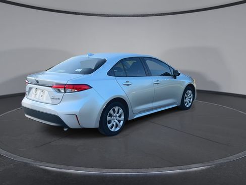 Certified 2024 Toyota Corolla LE FWD image 8