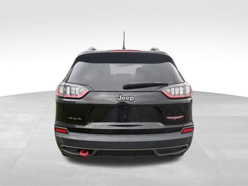 Used 2019 Jeep Cherokee Trailhawk w/ Comfort/Convenience Group AWD/4WD image 15