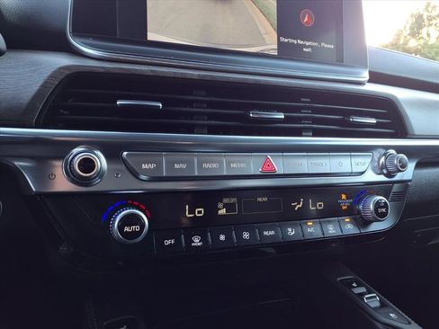 Certified 2022 Kia Telluride EX image 18