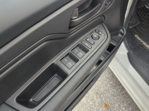 New 2026 Honda Odyssey Sport-L image 16