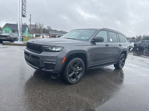 Used 2024 Jeep Grand Cherokee L Limited w/ Luxury Tech Group II image 1