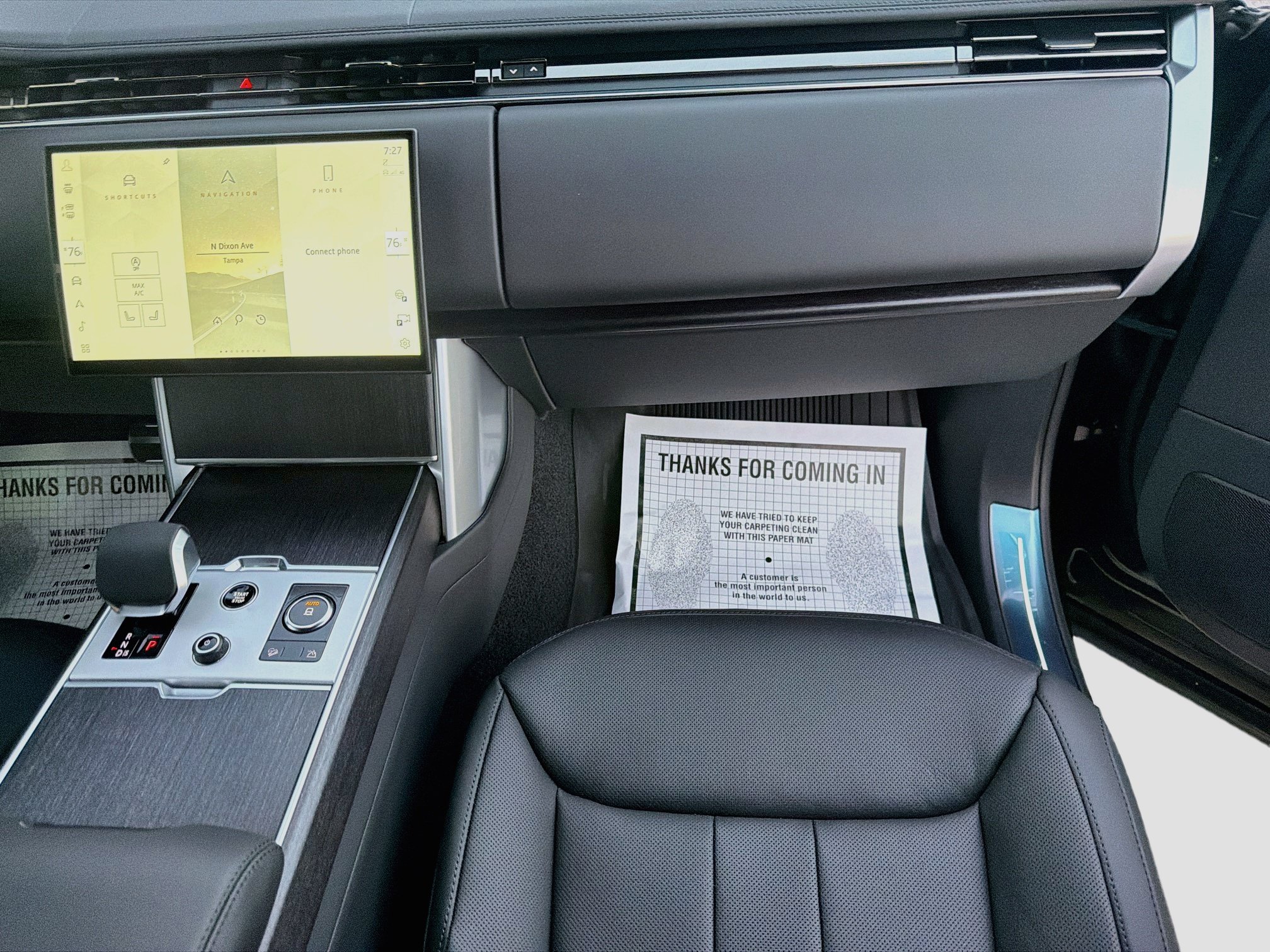 New 2027 Land Rover Range Rover SE AWD/4WD image 19