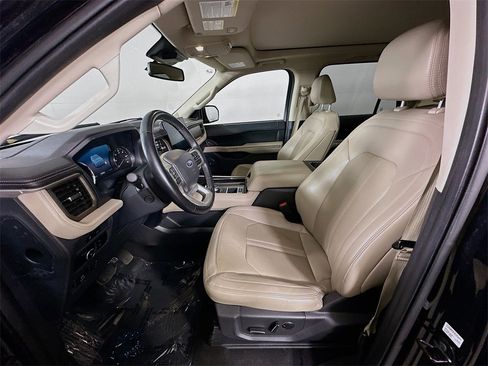 Used 2024 Ford Expedition Max Limited image 16