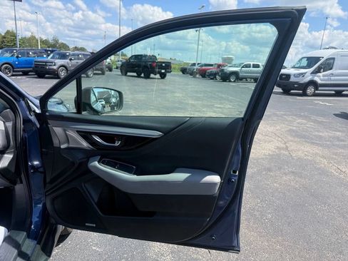 Used 2021 Subaru Outback Limited w/ Popular Package #2 AWD/4WD image 57