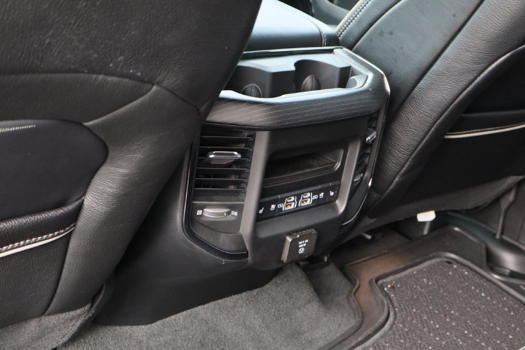 Used 2024 RAM 1500 Limited AWD/4WD image 27
