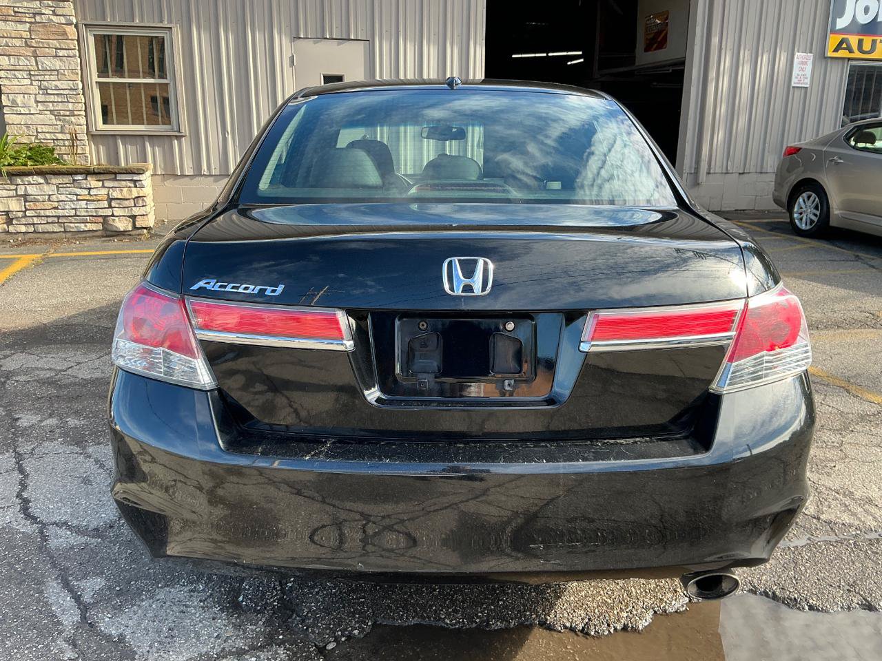 Used 2012 Honda Accord EX-L image 5