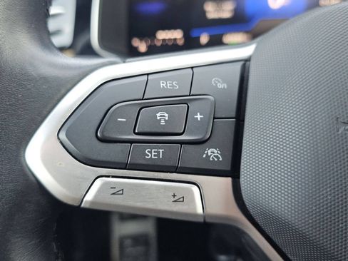 Used 2025 Volkswagen Jetta Sport FWD image 12
