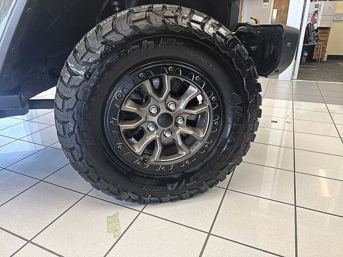 Used 2021 Jeep Wrangler Unlimited Rubicon w/ Trailer Tow Package AWD/4WD image 12