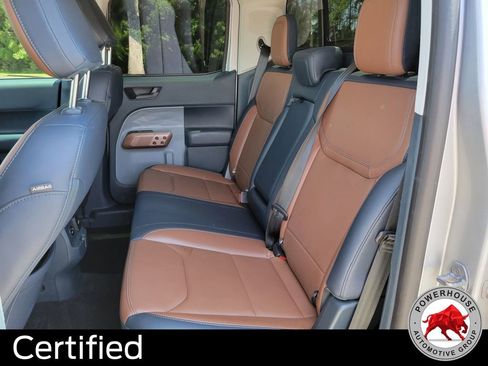 Used 2022 Ford Maverick Lariat w/ Lariat Luxury Package FWD image 16