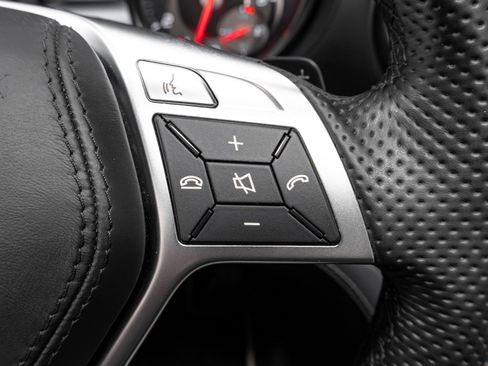 Used 2015 Mercedes-Benz SL 550 SL 550 image 43