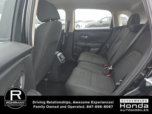 Used 2025 Honda HR-V LX image 8