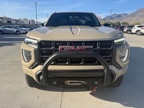 Used 2023 GMC Canyon AT4X w/ Edition 1 AWD/4WD image 8