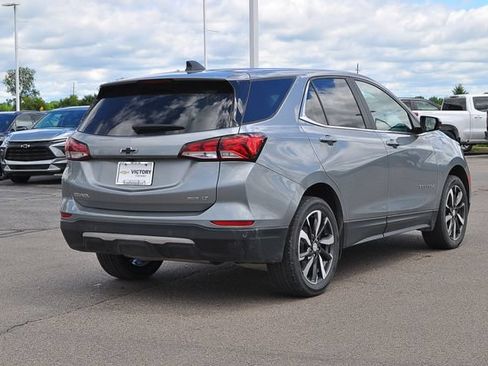Used 2023 Chevrolet Equinox LT AWD/4WD image 3