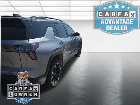 Used 2025 Chevrolet Equinox RS w/ Safety and Technology Package FWD image 4