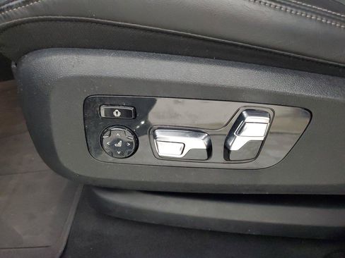 Used 2023 BMW X6 M50i w/ Executive Package AWD/4WD image 21