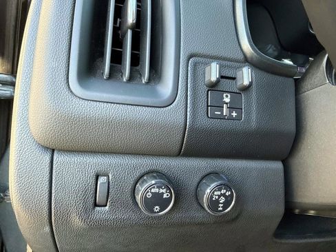 Used 2019 Chevrolet Colorado ZR2 image 35