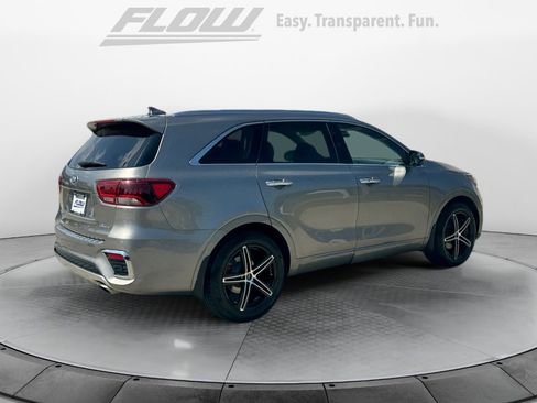 Used 2019 Kia Sorento SX FWD image 9