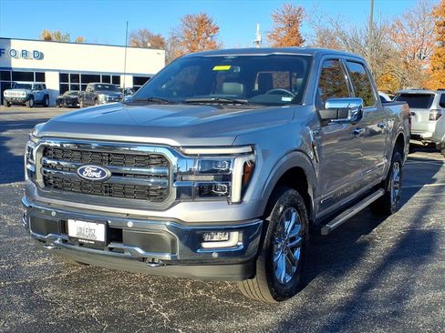 Used 2024 Ford F150 Lariat w/ Mobile Office Package image 38