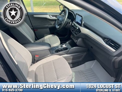 Used 2020 Ford Escape SE image 20